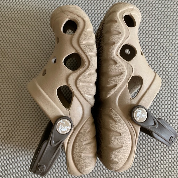 Kids Crocs - Picture 2 of 2